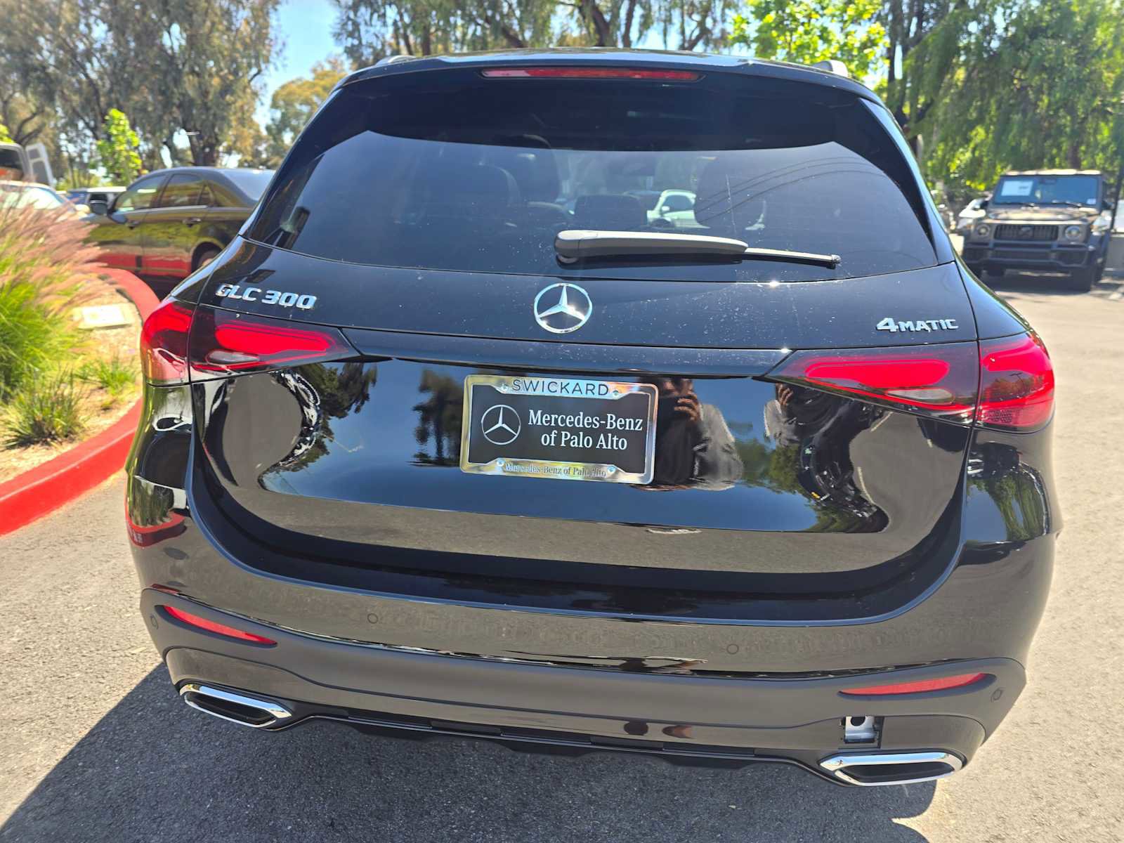 Used 2026 Mercedes-Benz GLC 300 4MATIC image 6