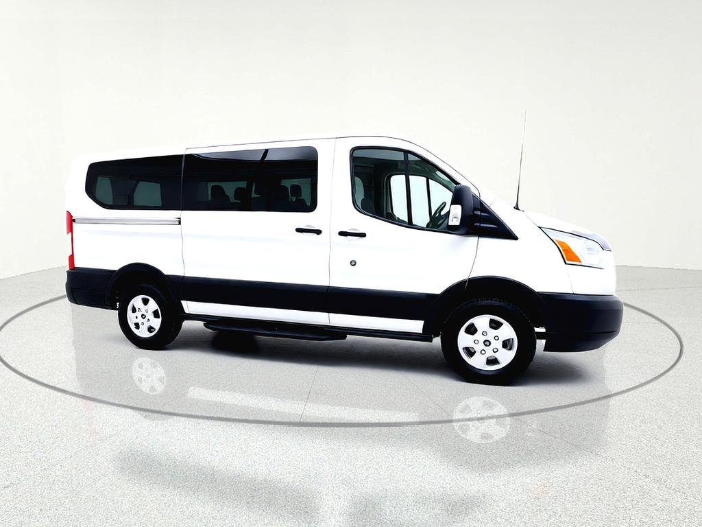 Used 2019 Ford Transit 150 XLT image 14