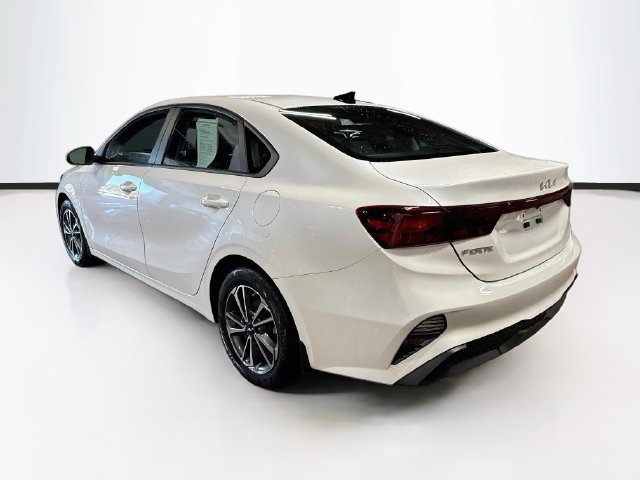Certified 2023 Kia Forte LXS w/ LXS Technology Package FWD image 5