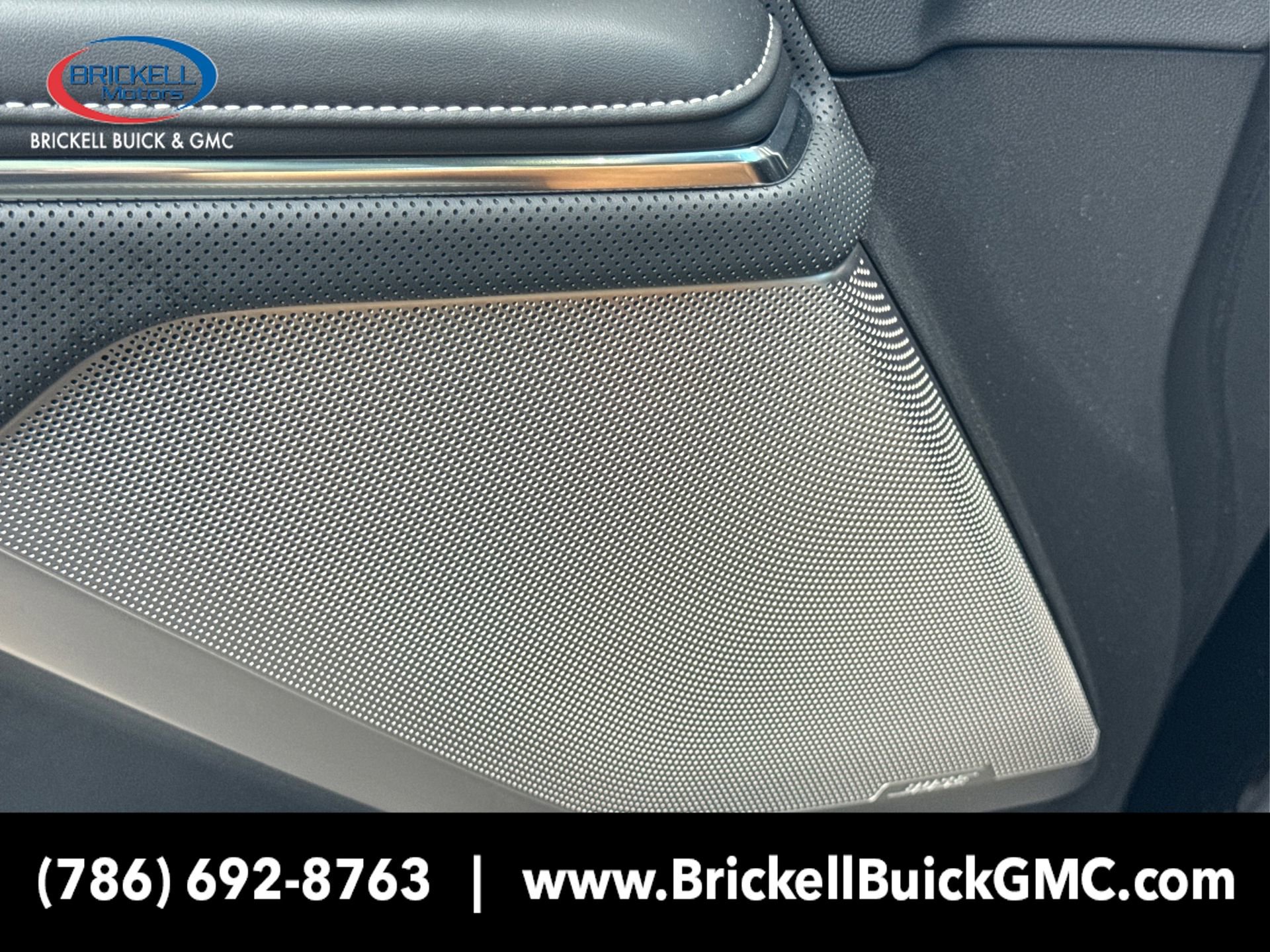 New 2025 GMC Sierra EV Denali image 32