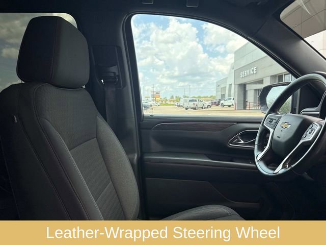 Used 2021 Chevrolet Suburban LS RWD image 16