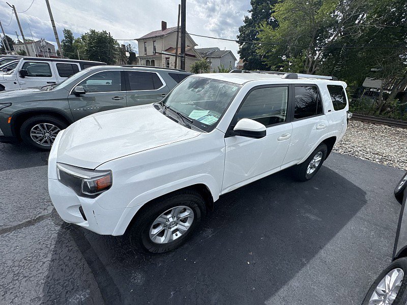 Used 2021 Toyota 4Runner SR5 image 9