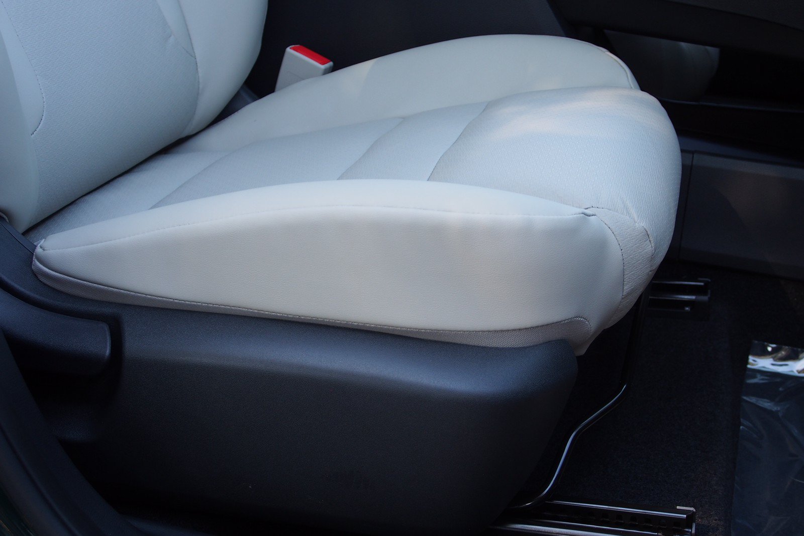 New 2026 Nissan Rogue Dark Armor FWD image 12