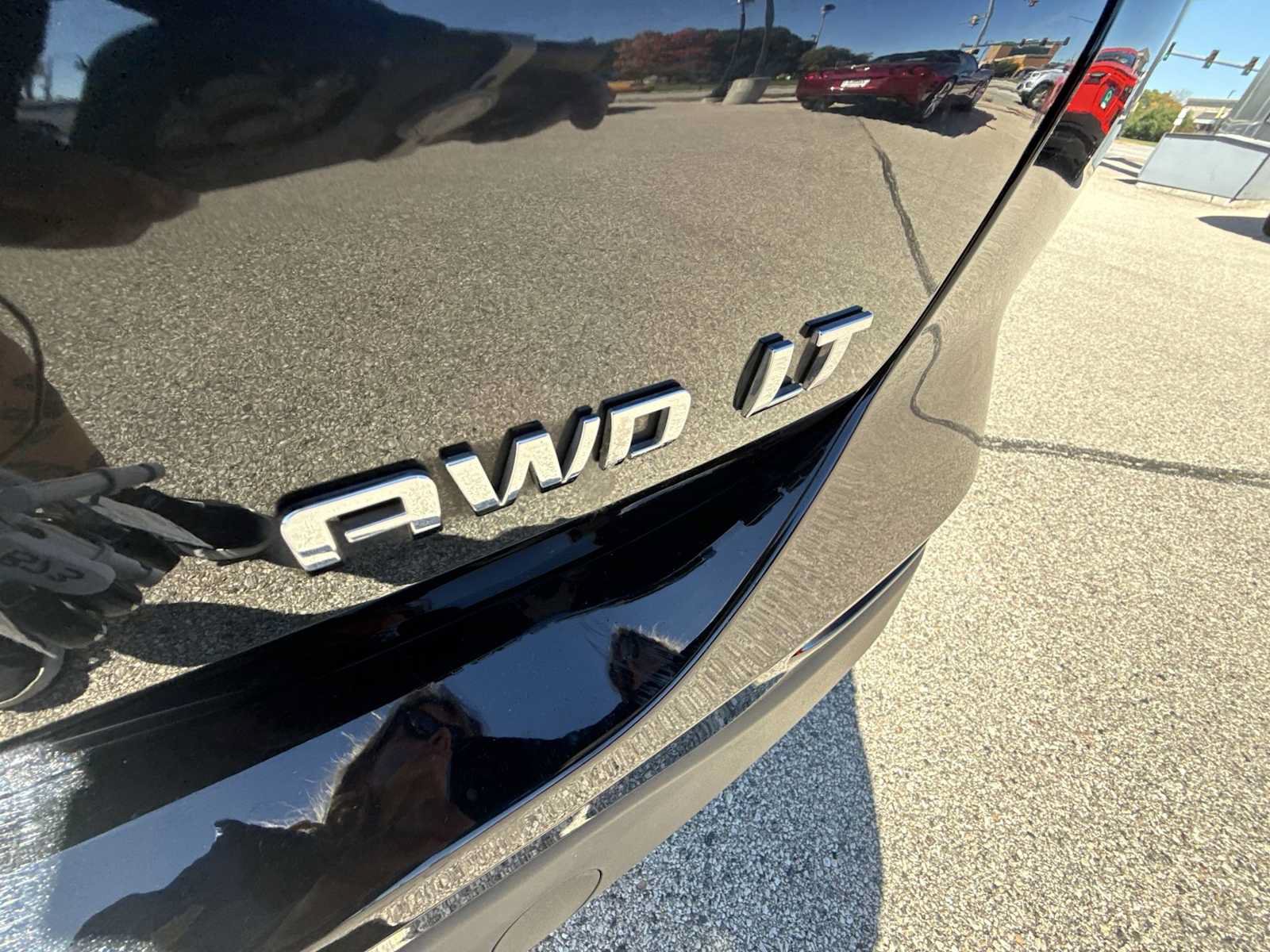 Certified 2024 Chevrolet Equinox LT AWD/4WD image 32