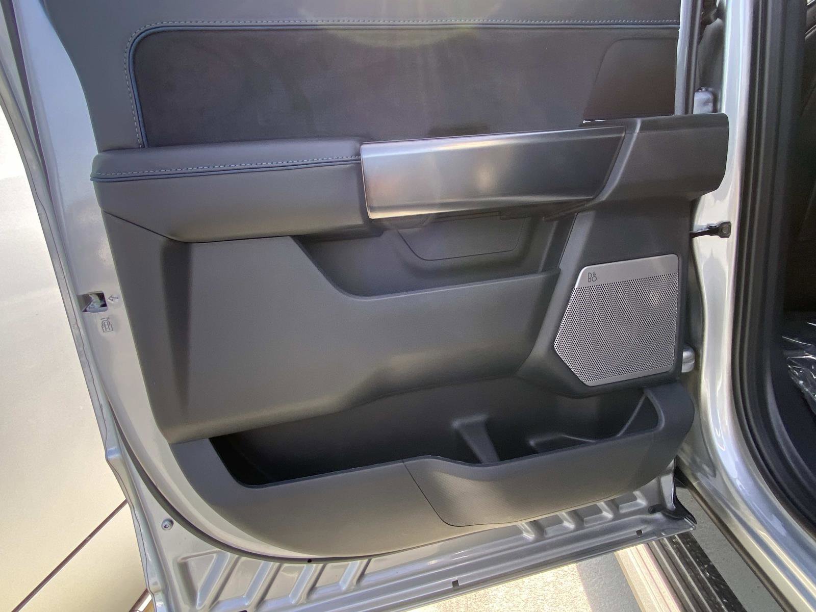 New 2025 Ford F150 Platinum w/ FX4 Off-Road Package image 10