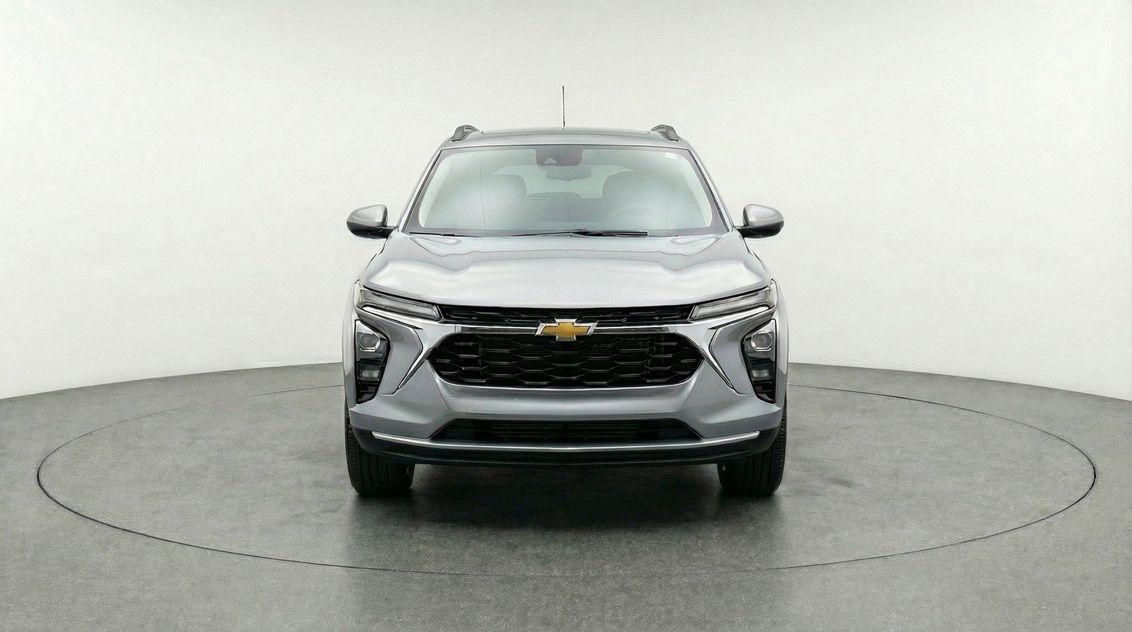 Used 2025 Chevrolet Trax LT image 1
