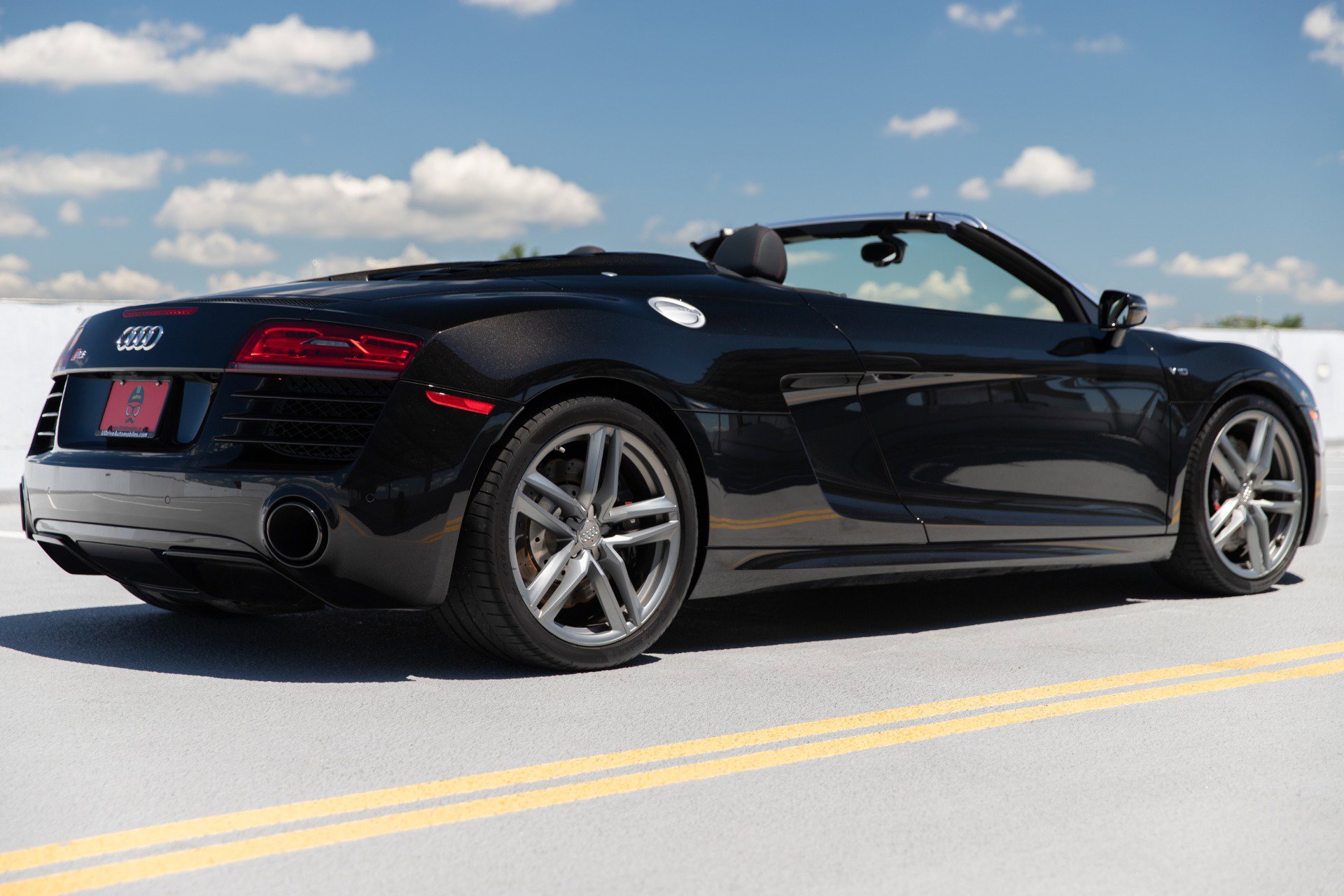 Used 2014 Audi R8 V10 AWD/4WD image 7