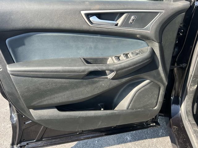 Certified 2024 Ford Edge SEL w/ Sport Appearance Package image 17