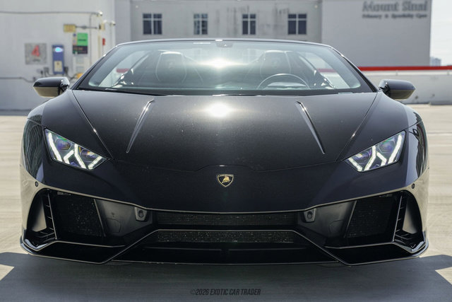 Used 2020 Lamborghini Huracan EVO AWD/4WD image 13