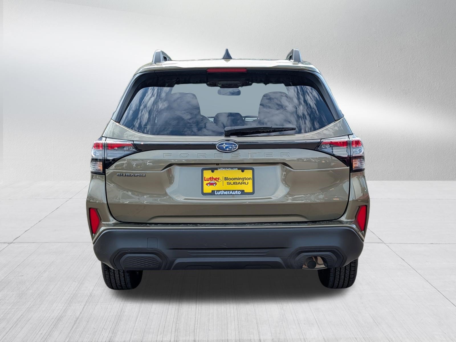 Used 2025 Subaru Forester Premium AWD/4WD image 6