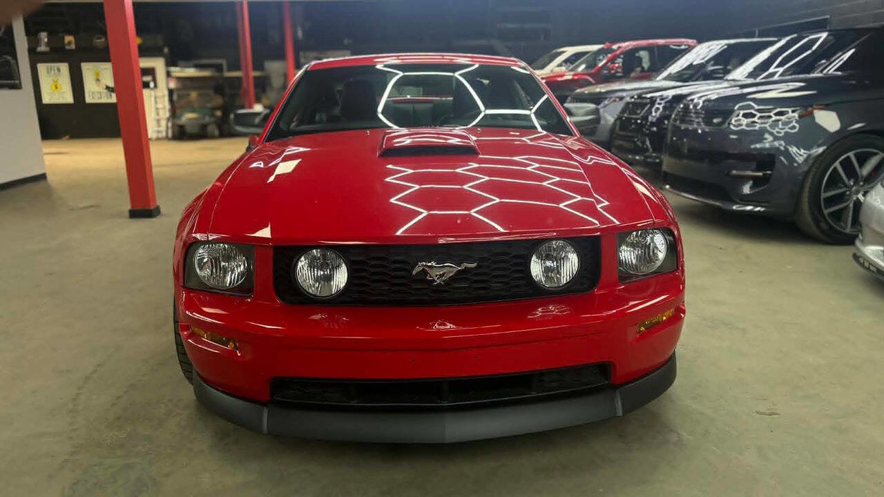 Used 2007 Ford Mustang GT Premium image 2