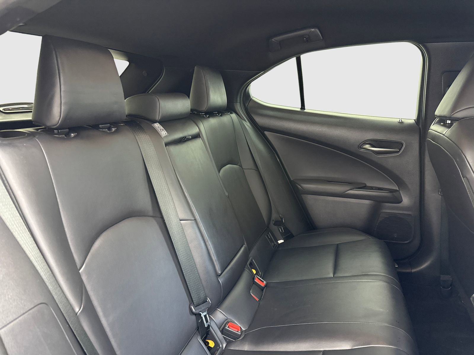 Used 2021 Lexus UX 200 w/ Accessory Package (Z2) FWD image 45