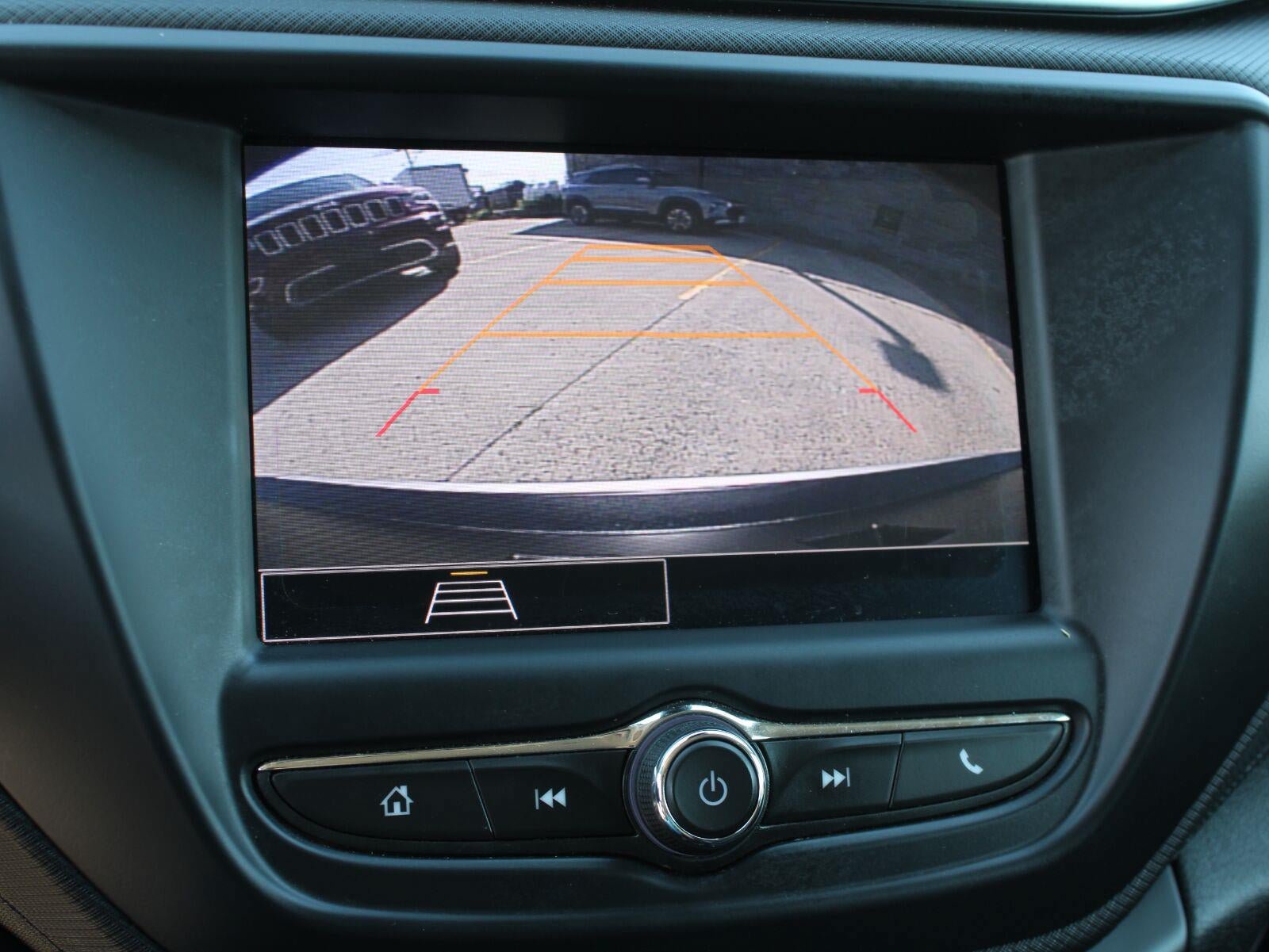 Used 2022 Chevrolet TrailBlazer LT AWD/4WD image 14