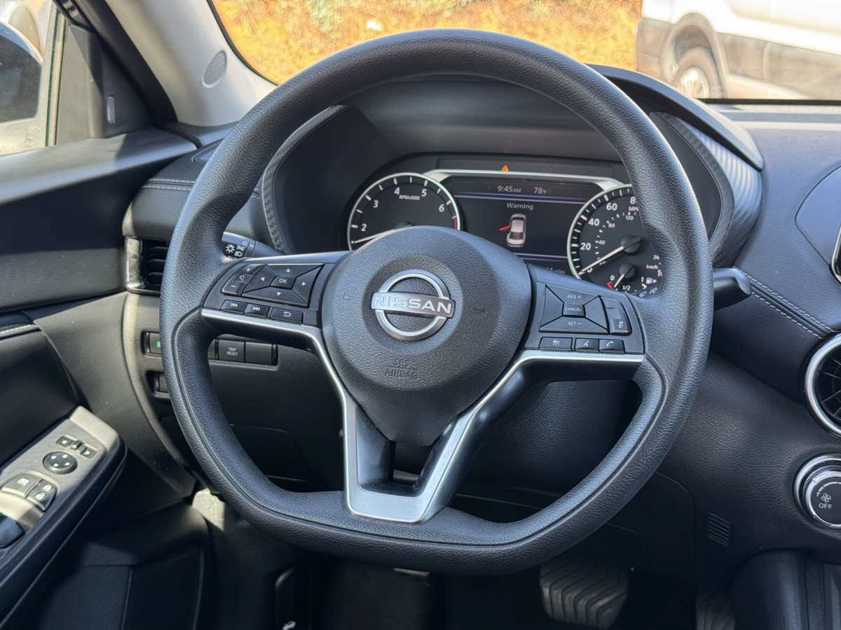Used 2024 Nissan Sentra SV FWD image 24