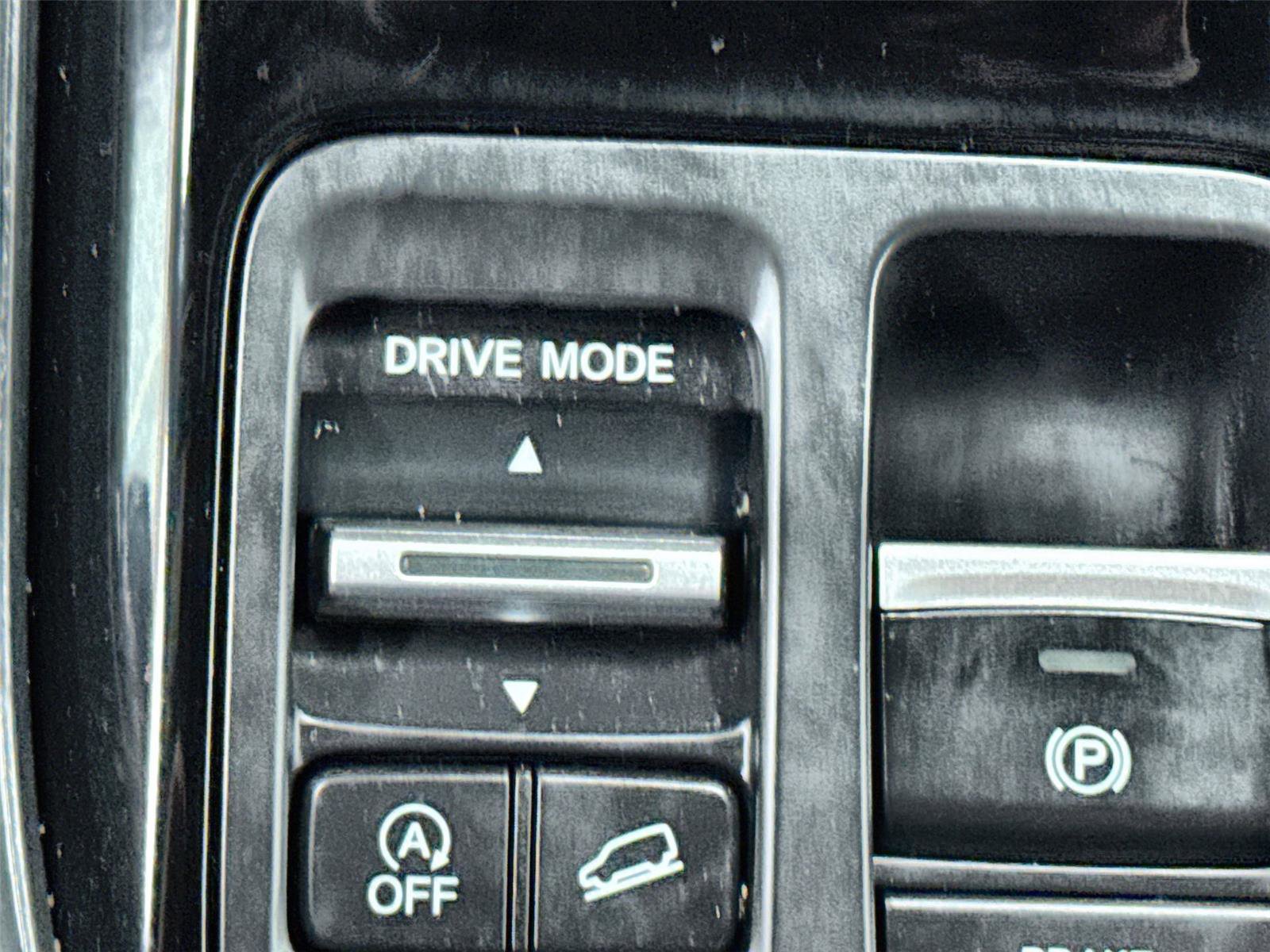 Certified 2024 Honda Pilot TrailSport image 21