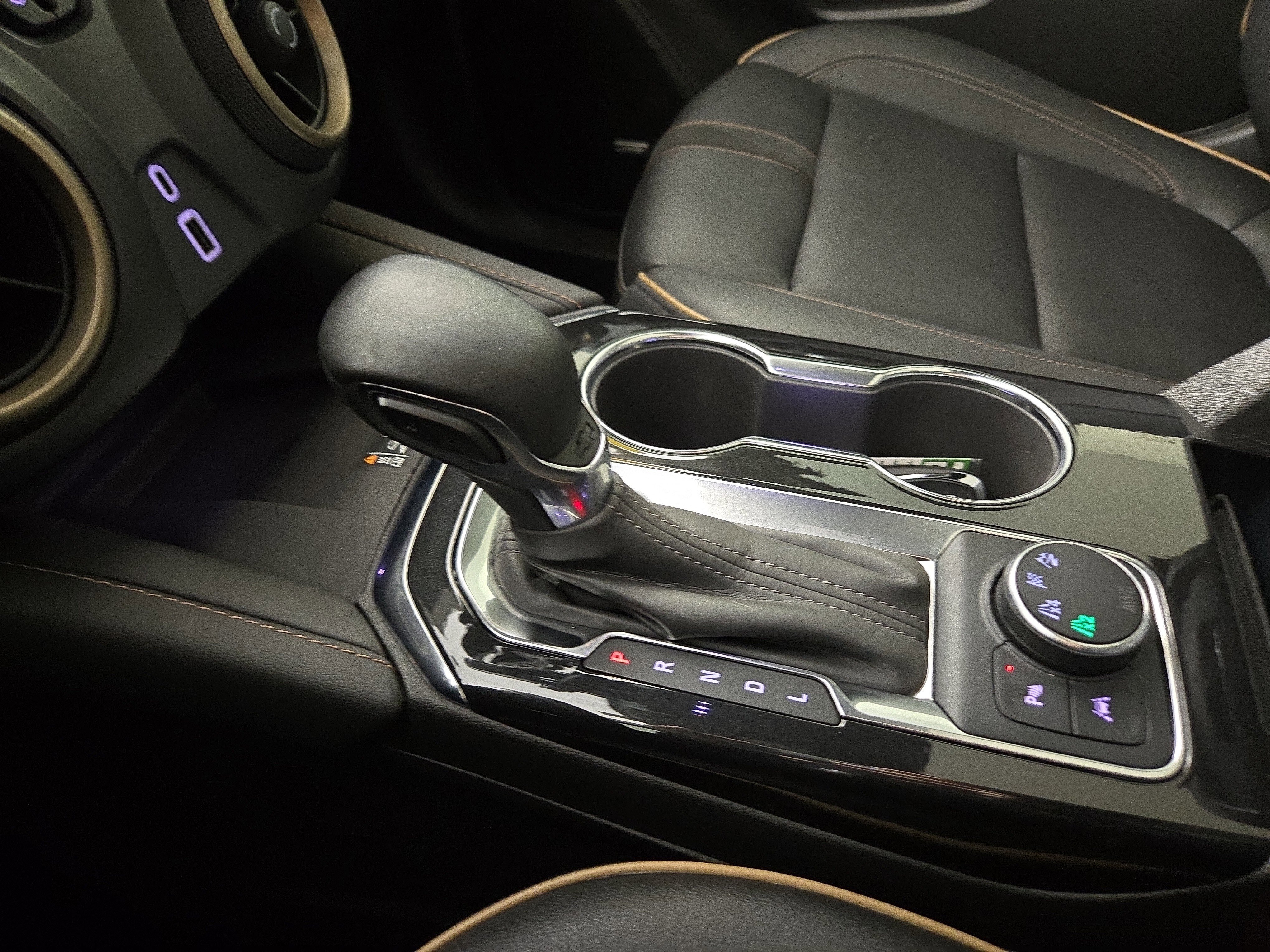 Certified 2024 Chevrolet Blazer Premier w/ Enhanced Convenience Package image 24