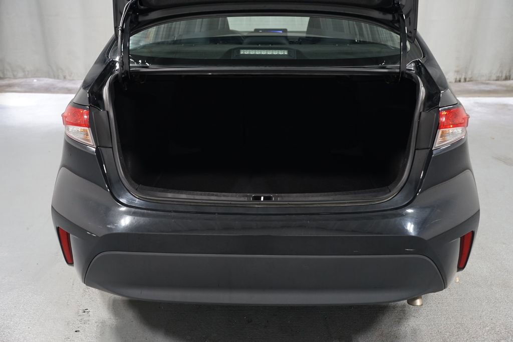 Certified 2023 Toyota Corolla LE image 31