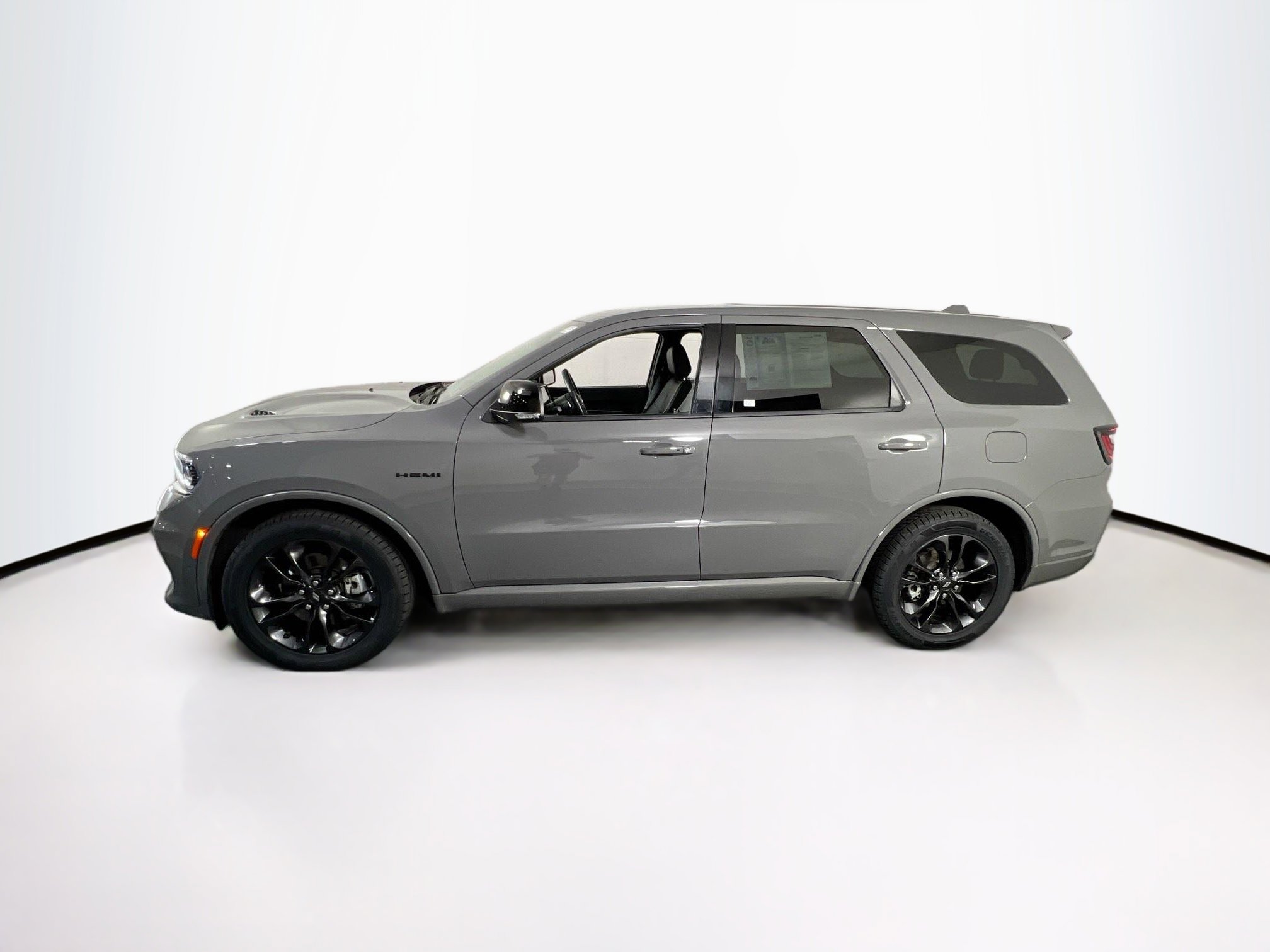Used 2022 Dodge Durango R/T w/ Blacktop Package image 8