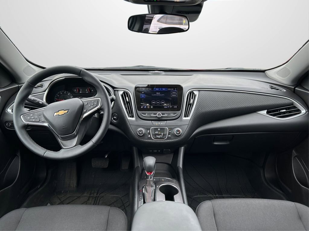 Used 2025 Chevrolet Malibu RS w/ LPO, Floor Liner Package image 22