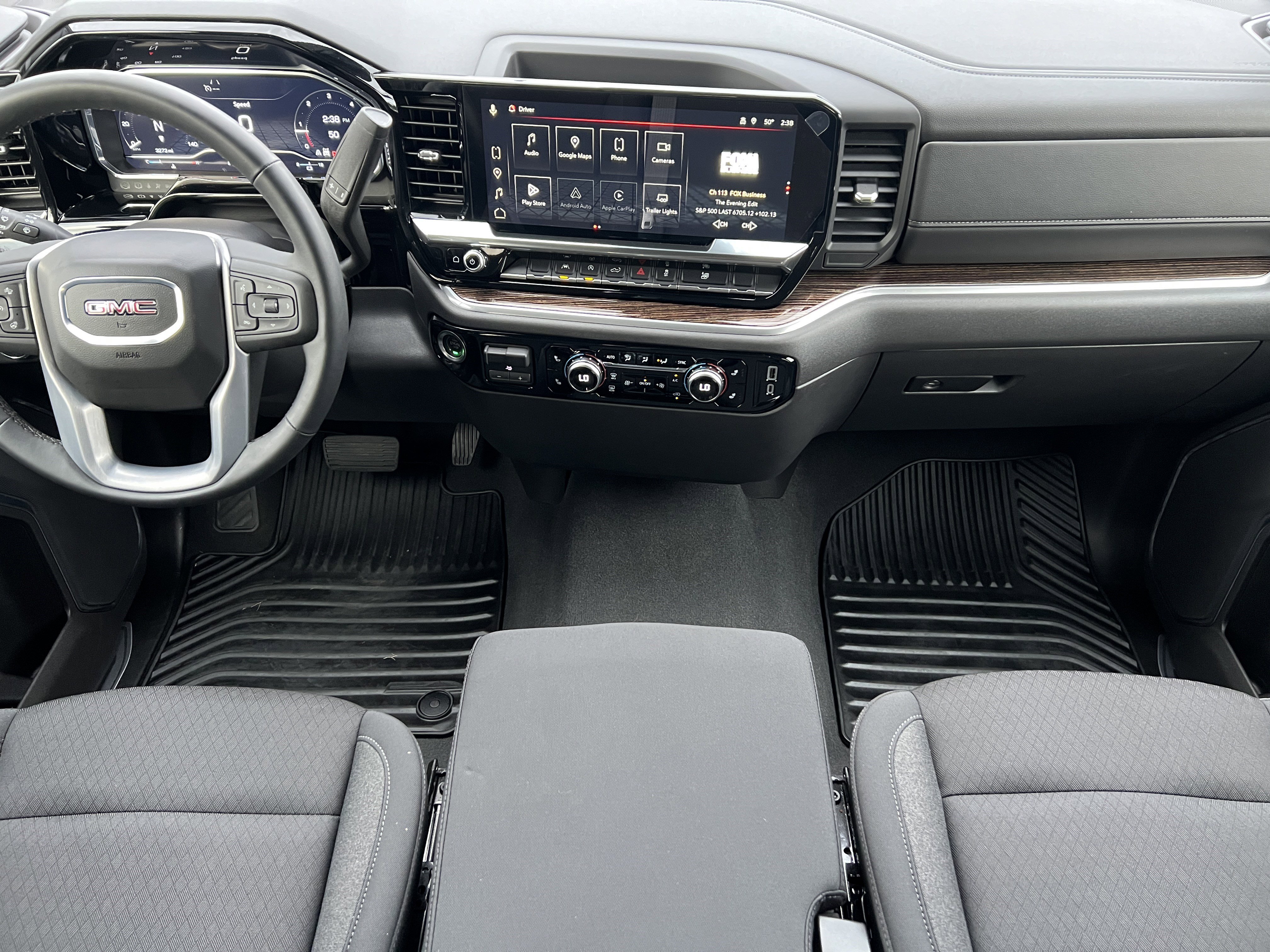 Used 2025 GMC Sierra 1500 Elevation image 32