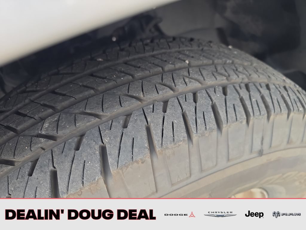 Used 2011 RAM 1500 ST RWD image 24