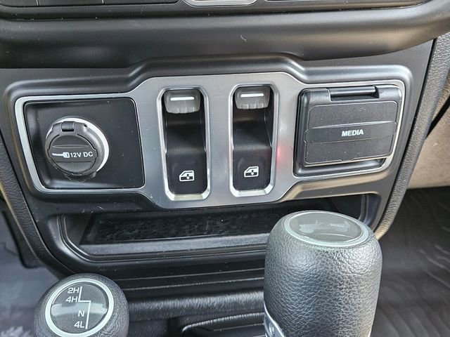 Used 2021 Jeep Wrangler Sport S image 15