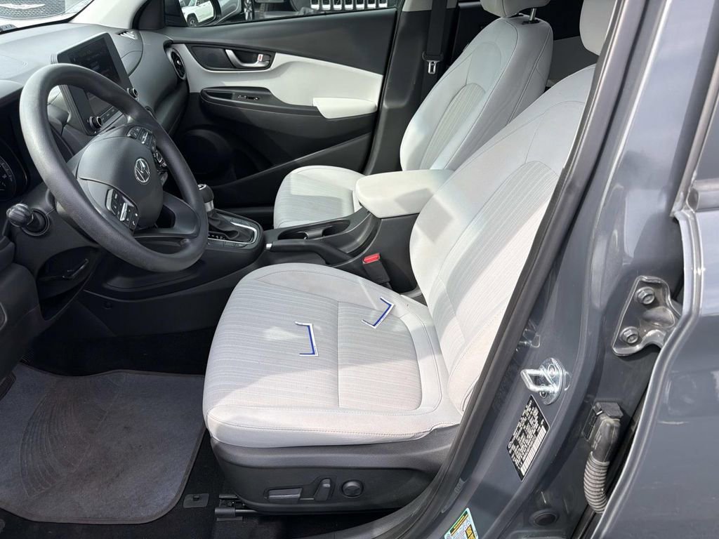 Used 2023 Hyundai Kona SEL w/ Cargo Package AWD/4WD image 21