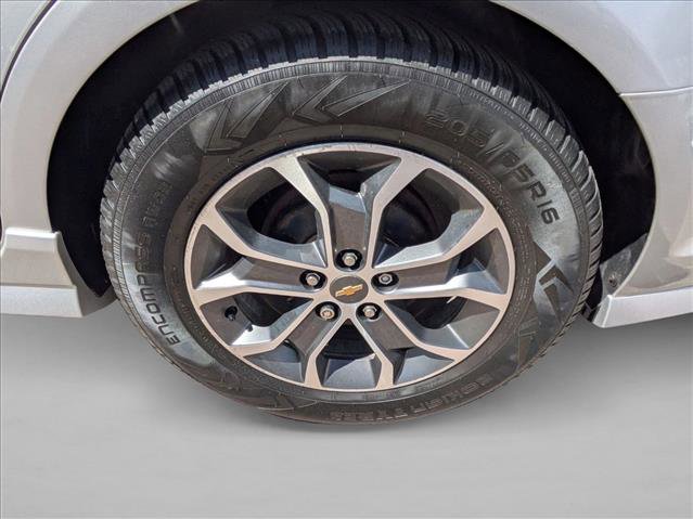 Used 2017 Chevrolet Sonic LT w/ Convenience Package image 9