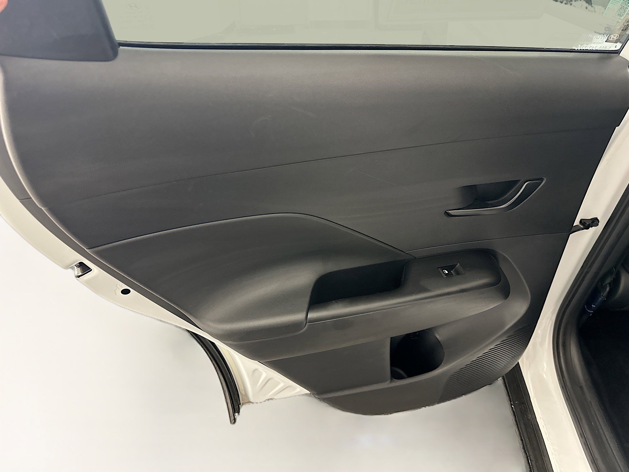 Used 2025 Hyundai Kona SEL image 26