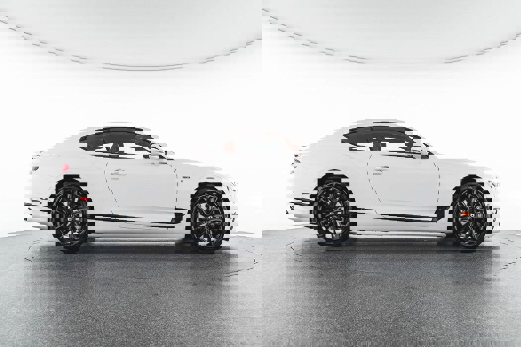 Used 2024 Bentley Continental GT image 21