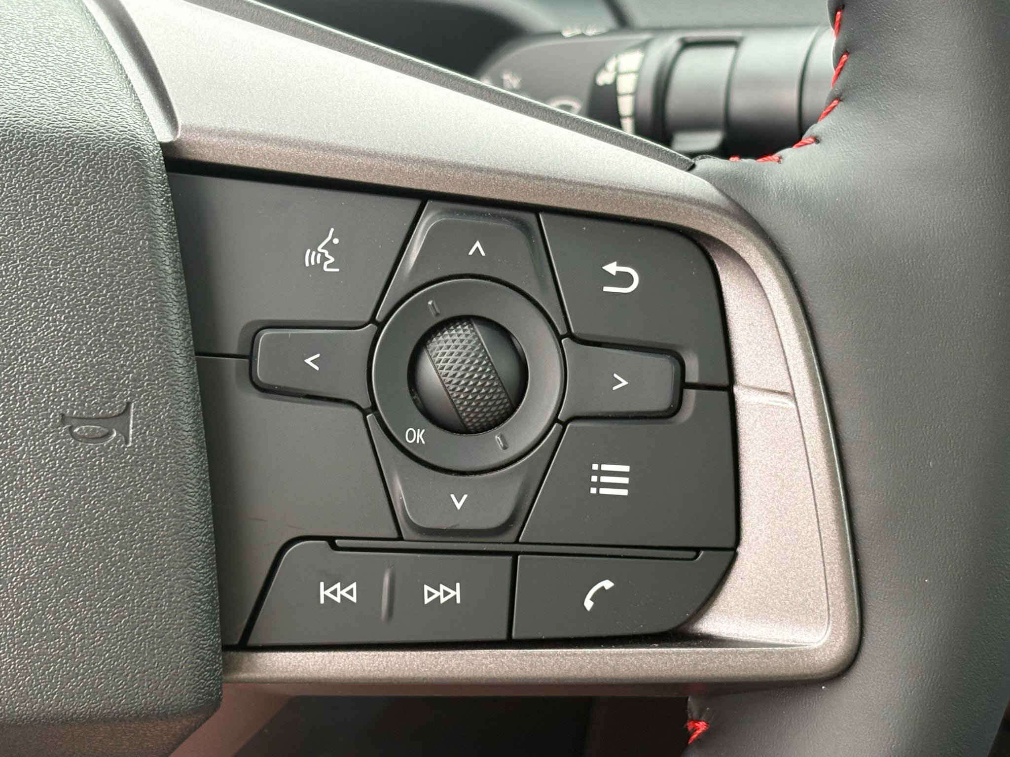 New 2027 Nissan Sentra SR w/ SR Premium Package FWD image 20