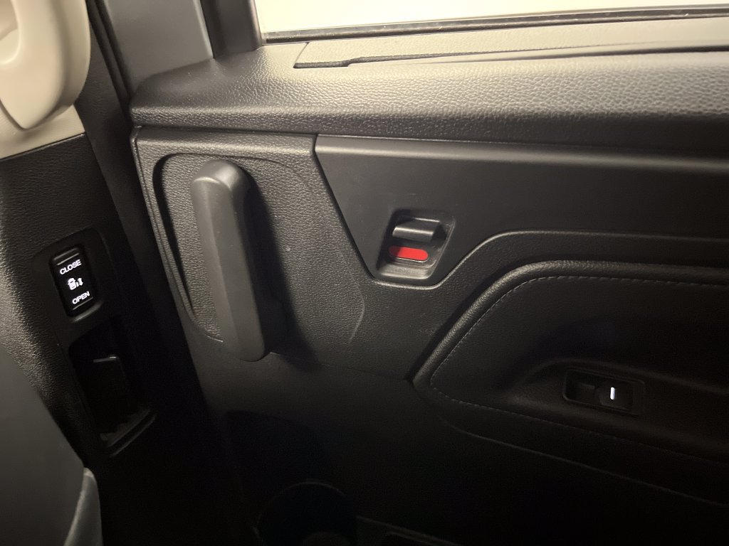 Used 2025 Honda Odyssey EX-L image 43