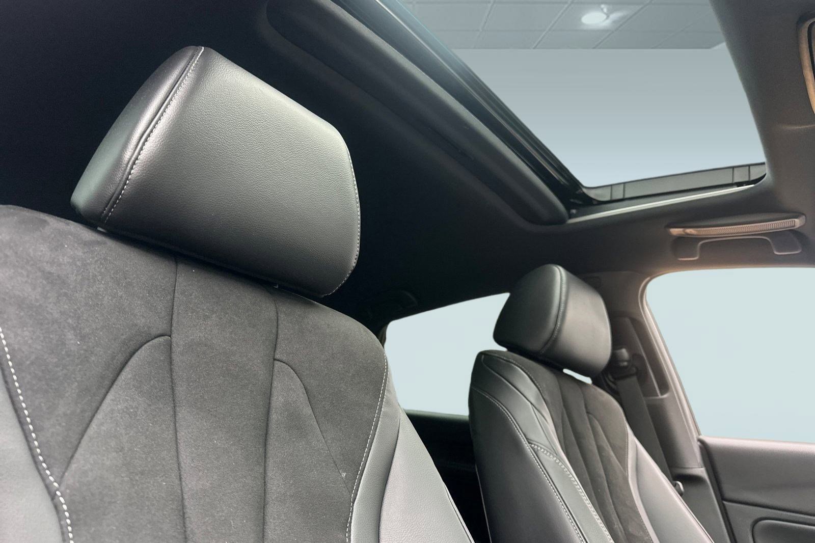 Used 2024 Acura Integra A-Spec image 16