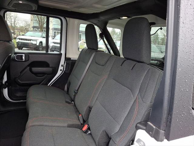 Certified 2025 Jeep Wrangler Unlimited Rubicon image 20