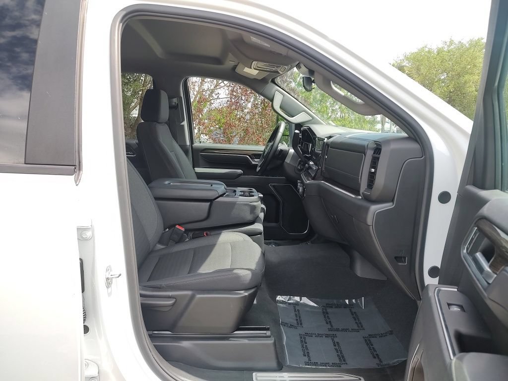 Used 2025 Chevrolet Silverado 2500 LT w/ Convenience Package AWD/4WD image 37