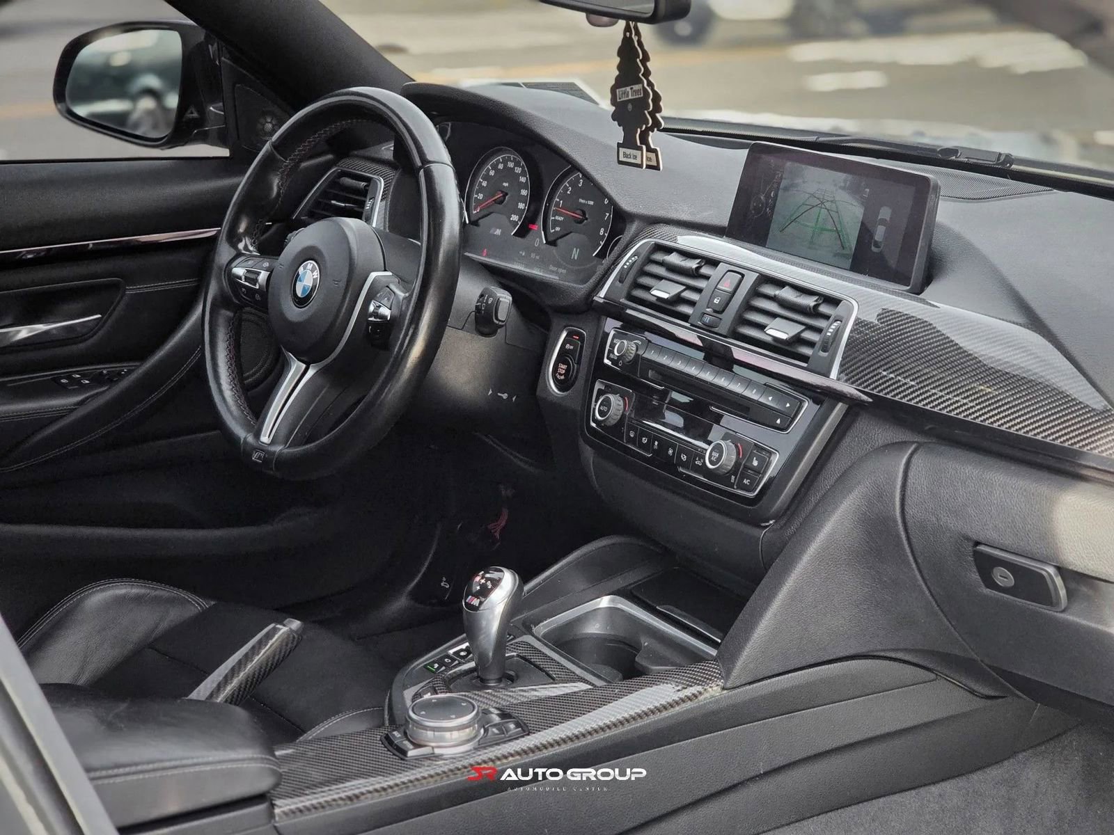 Used 2016 BMW M4 Coupe image 14