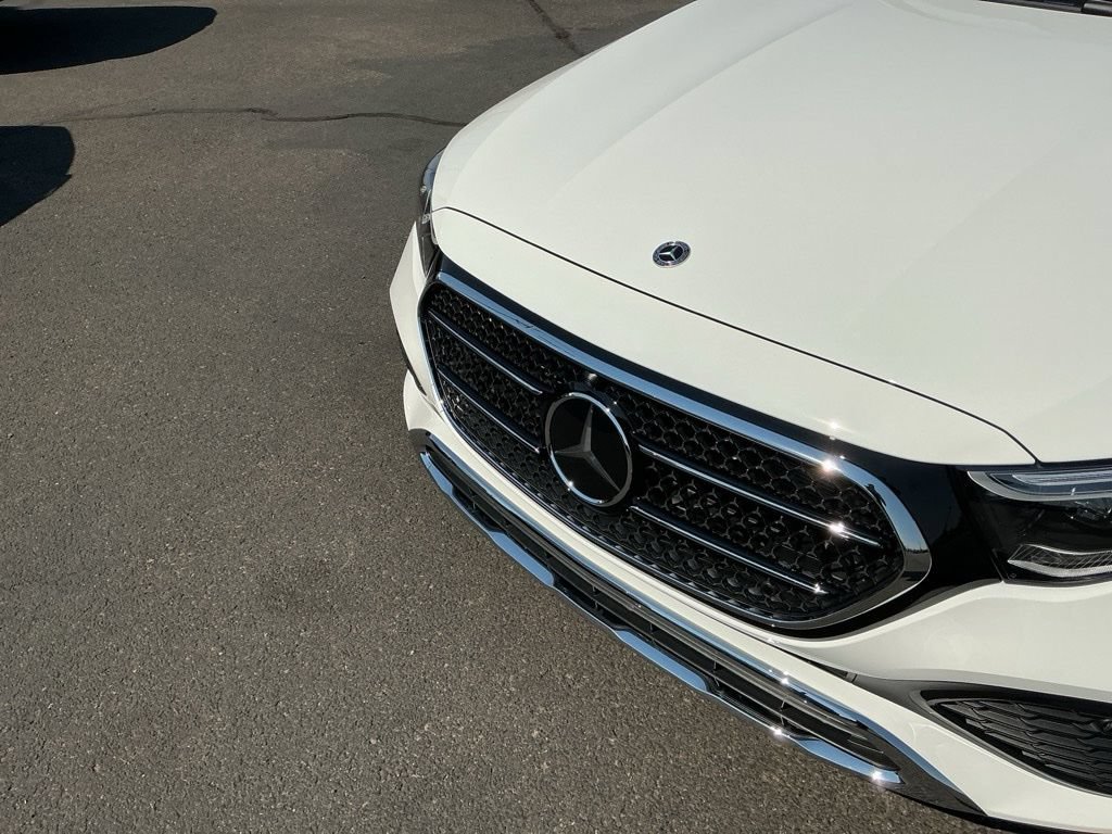 New 2026 Mercedes-Benz E 450 4MATIC All-Terrain Wagon image 4