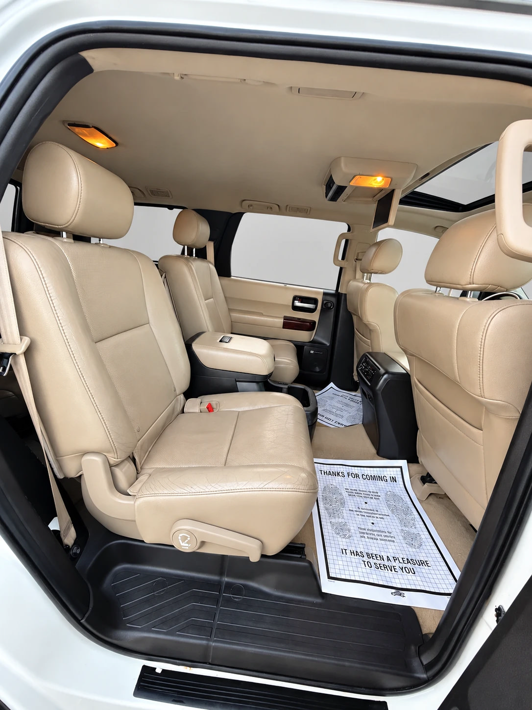 Used 2011 Toyota Sequoia Platinum AWD/4WD image 15