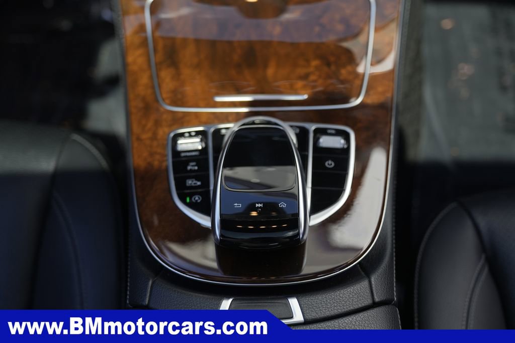 Used 2020 Mercedes-Benz E 350 4MATIC Sedan image 44