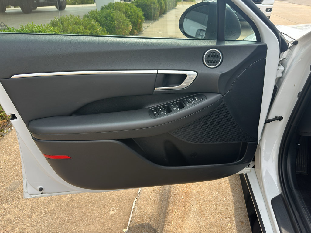 Used 2023 Hyundai Sonata SEL FWD image 14