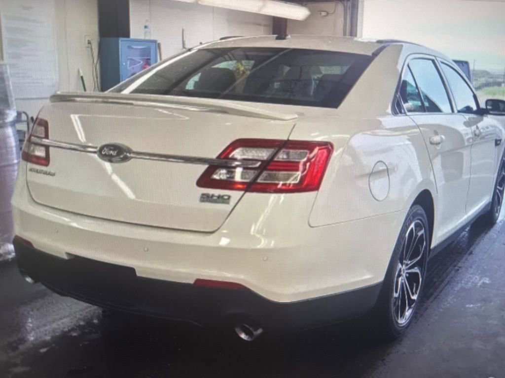 Used 2016 Ford Taurus SHO w/ Equipment Group 401A AWD/4WD image 3
