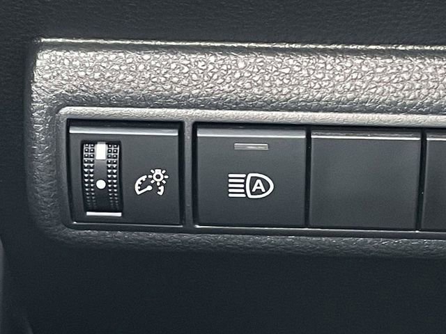 Used 2024 Toyota Corolla LE image 19