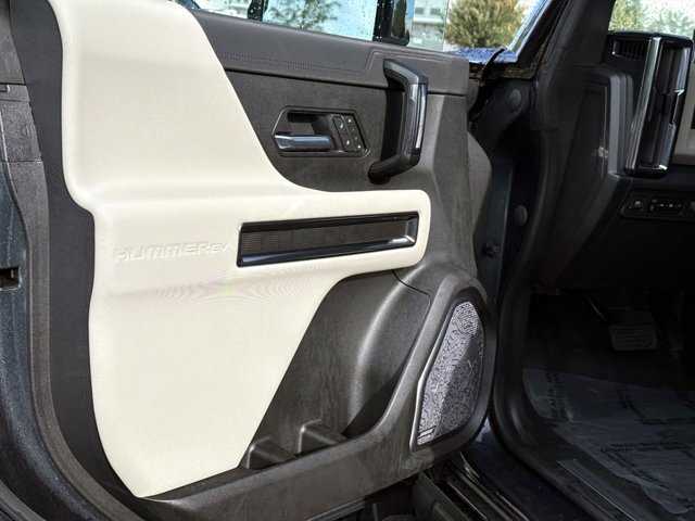 Used 2026 GMC Hummer EV SUV AWD/4WD image 16