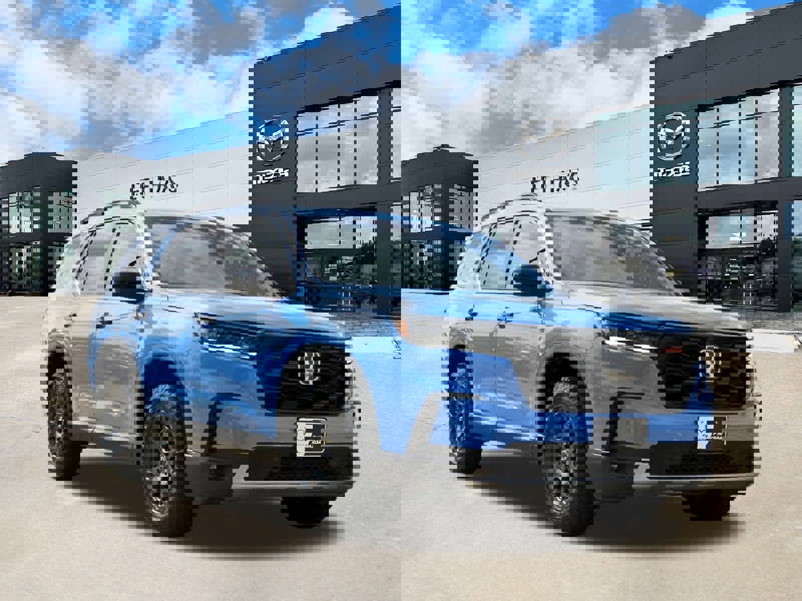 Used 2025 Honda Pilot TrailSport image 4