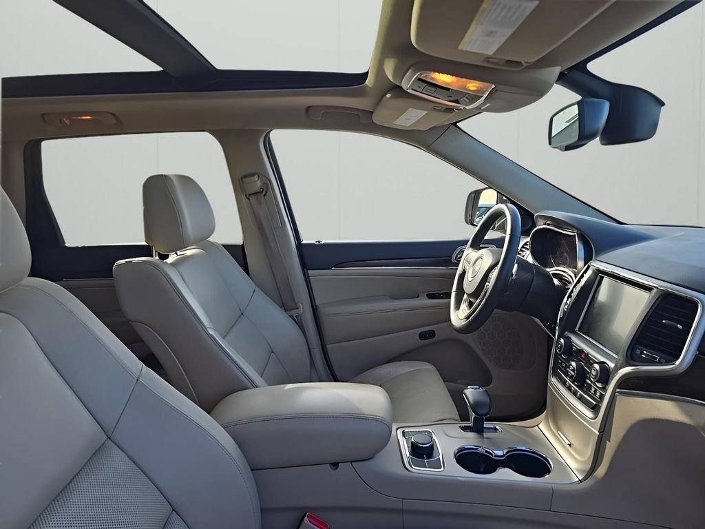 Used 2014 Jeep Grand Cherokee Limited w/ Luxury Group II image 22