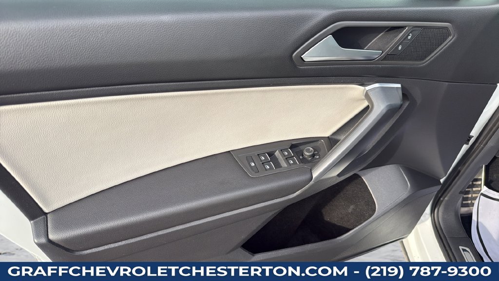 Used 2021 Volkswagen Tiguan SE R-Line FWD image 37