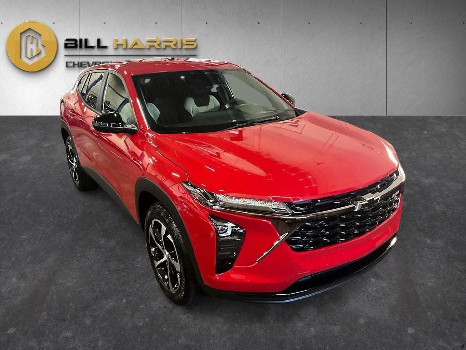 Used 2026 Chevrolet Trax RS FWD image 9