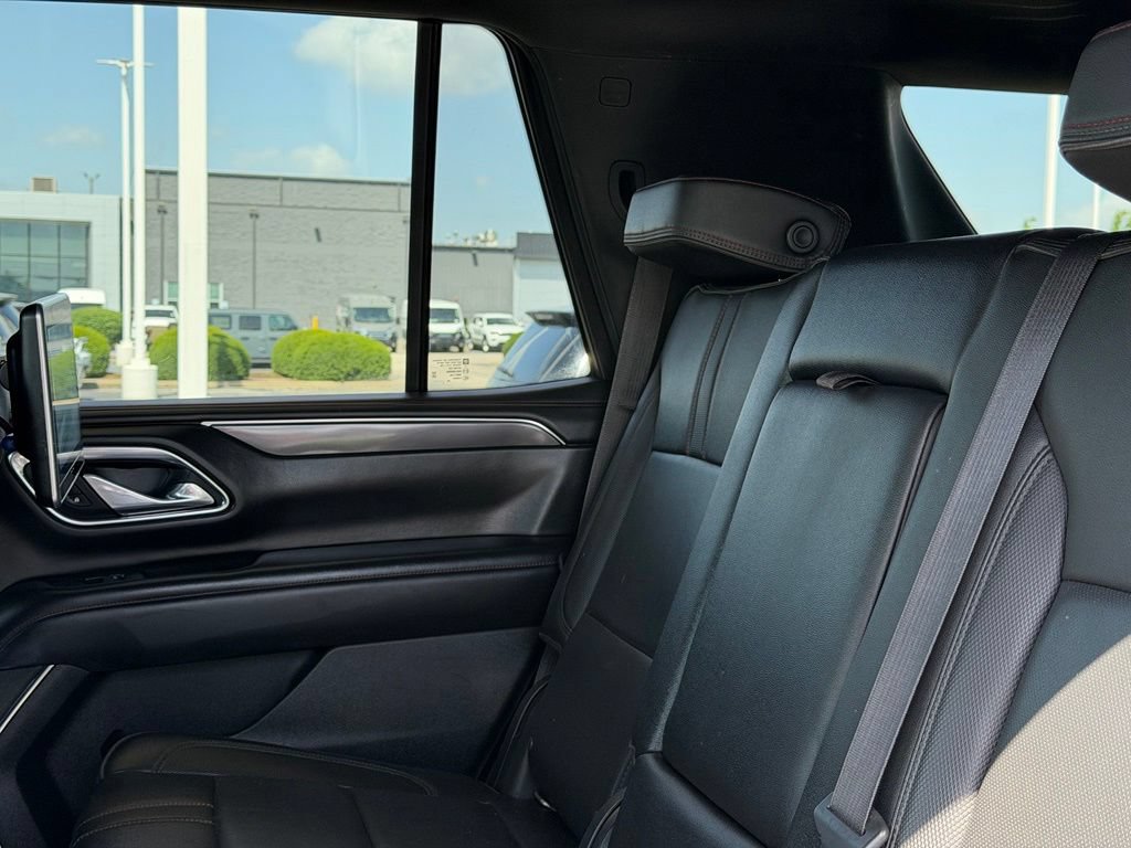 Used 2021 Chevrolet Tahoe RST AWD/4WD image 26