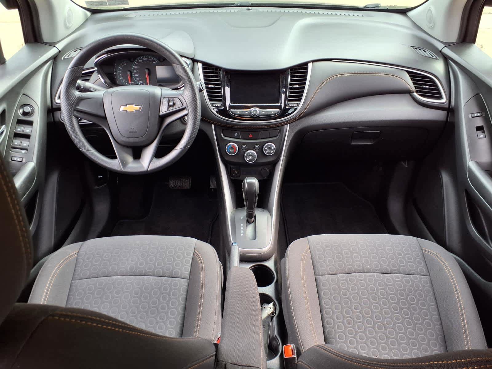 Used 2021 Chevrolet Trax LS AWD/4WD image 14