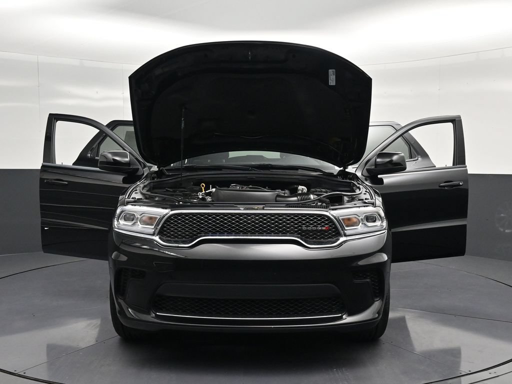 Used 2024 Dodge Durango SXT w/ 3rd Row Seating Group RWD image 37